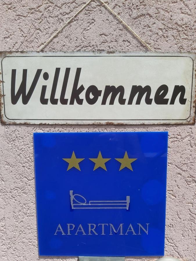 Ferienwohnung Mit 2 Schlafzimmer Oder Studio Apartment - Istrien-Fiorini Brtonigla Bagian luar foto