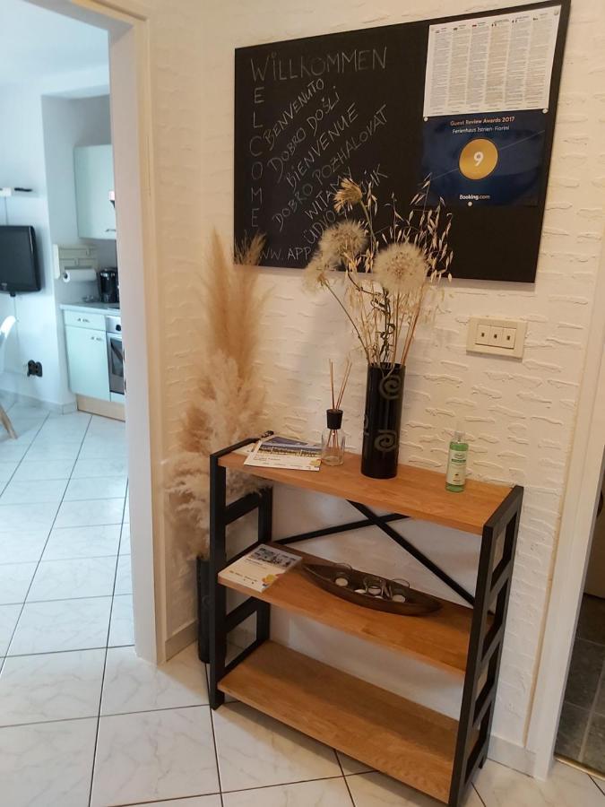 Ferienwohnung Mit 2 Schlafzimmer Oder Studio Apartment - Istrien-Fiorini Brtonigla Bagian luar foto